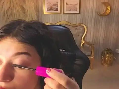 valkiria ardent s online show from September 27, 1:29 pm