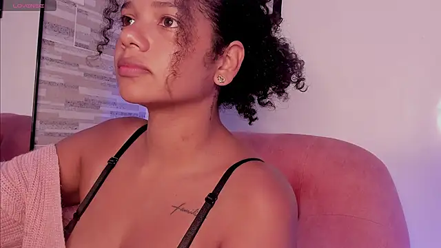 NinaCollinss1 online show from June 17, 3:02 pm