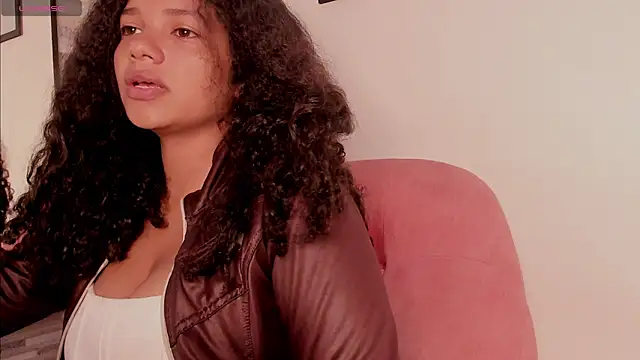 NinaCollinss1 online show from June 18, 1:27 pm