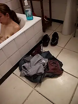 TheBunnyAndTheMaster online show from March 28, 12:22 am