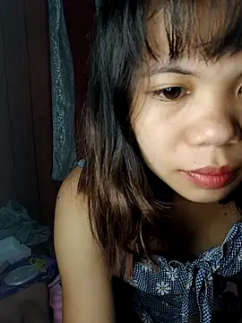 Snapshot of Sexxie_Ella22 chatting on October 21, 8:35 pm Sexxie Ella22 online show from October 21, 8:35 pm