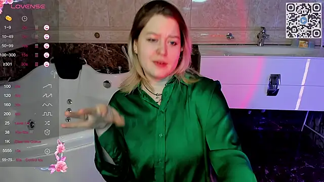 HelenHartt online show from November 16, 1:51 am