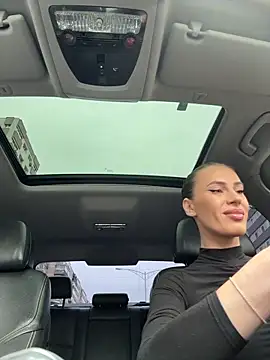  JessyRey  online show from February 10, 1:25 pm