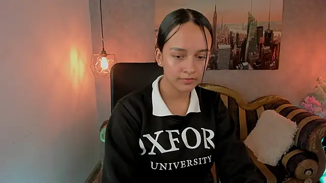 Salome Smitth 1 online show from March 11, 7:38 pm