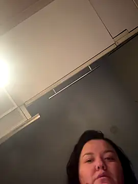 SunnyLeila2101 online show from November 6, 8:26 pm