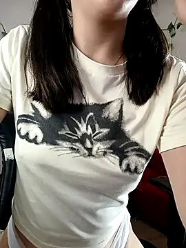 Maia 0 online show from October 17, 7:06 pm