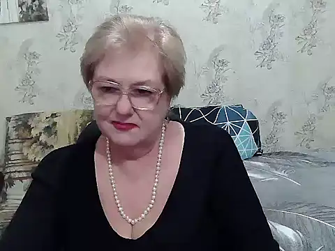 Renata62011 online show from February 5, 2:42 pm