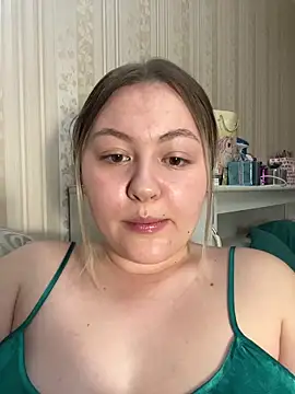 SunshineEmma online show from May 4, 12:47 am