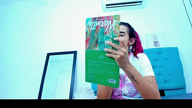 cris dulce online show from November 29, 7:51 pm