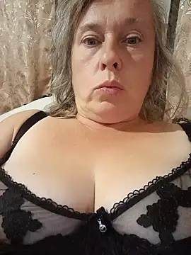 Snapshot of Catherine372311 chatting on September 27, 7:43 pm Catherine372311 online show from September 27, 7:43 pm