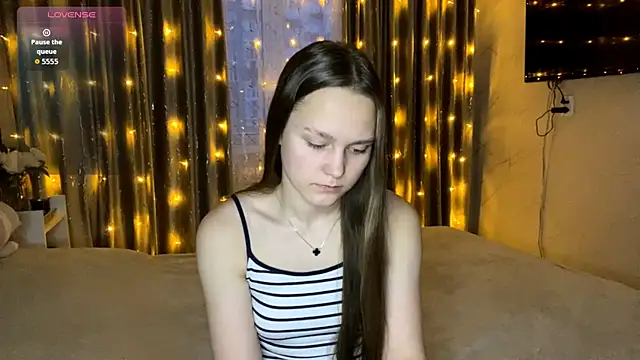 SoSweetGirl online show from December 17, 10:08 am