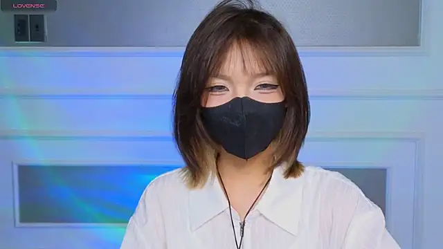      Panda      online show from April 5, 5:34 pm