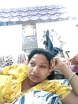 Cute-Janvi20 online show from August 5, 4:13 pm