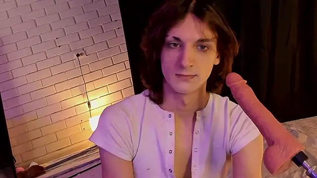 Anjela Botton online show from November 19, 6:30 pm