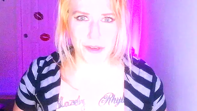 RhondaRump online show from March 30, 8:58 am