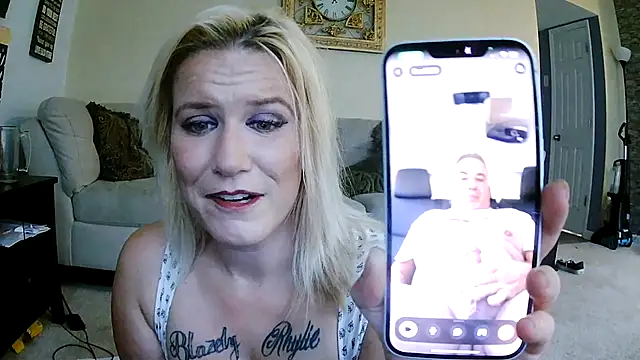 RhondaRump online show from September 16, 2:47 pm