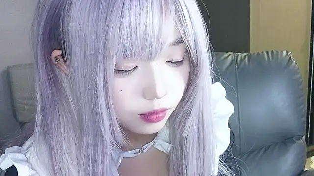 a5l2e0x online show from November 11, 1:30 pm