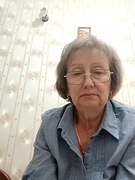 AlikaSwan5821 online show from November 27, 9:17 pm