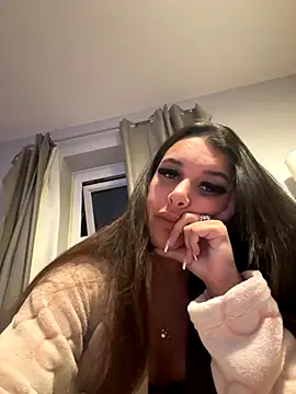 Amelianunnxx online show from October 24, 8:27 pm