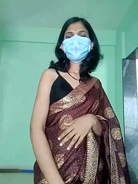 Shivani2002 online show from March 26, 10:06 am