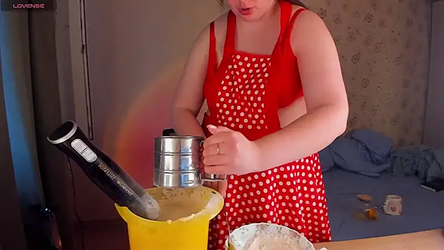 Alice next door online show from March 23, 3:07 pm