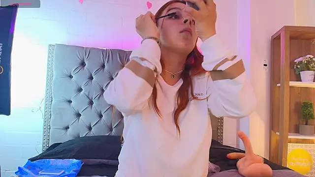 Aliice Reed online show from October 20, 1:36 pm