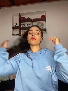 hotwife26 online show from March 12, 2:25 am