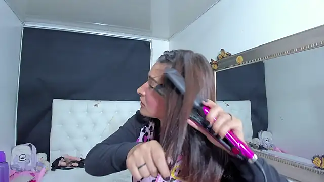 evelynesex online show from February 17, 8:02 am