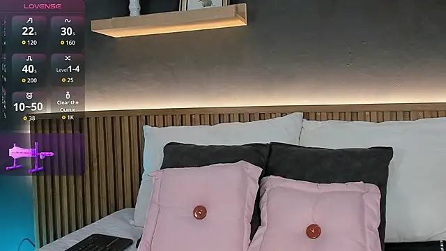 Ibbiie Madison online show from March 19, 9:19 pm