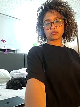 BiiancaEstradaa online show from February 12, 2:24 am