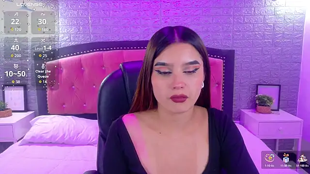 Natalie loffreda online show from December 5, 3:17 am