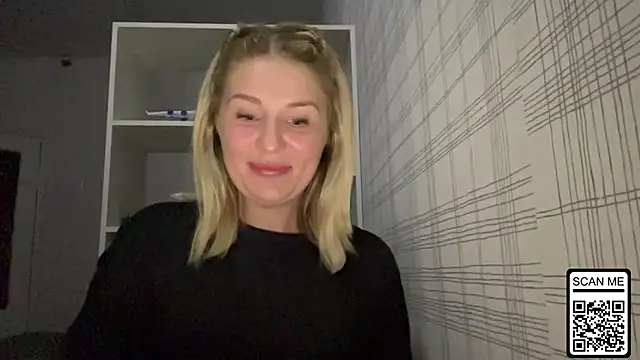 Blondie xoxoxo online show from November 18, 8:10 pm