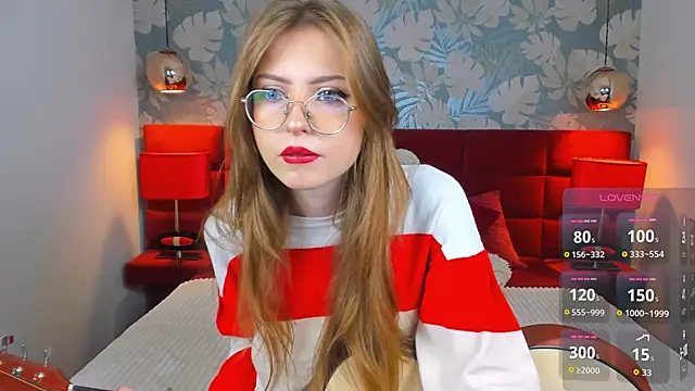 Snapshot of Grace_blush chatting on October 1, 7:35 am Grace blush online show from October 1, 7:35 am