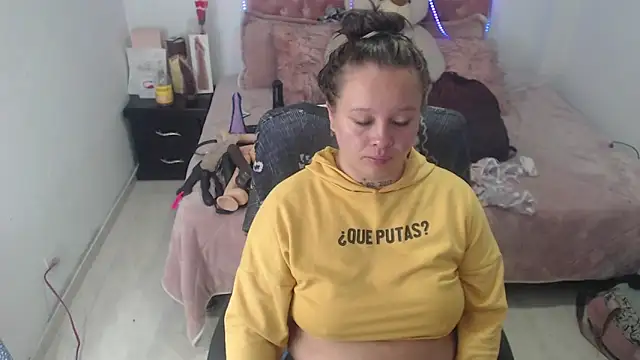 patty squirt  online show from April 13, 11:44 am