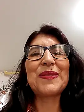 swity foster online show from December 14, 2:01 pm