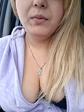 qSensi online show from January 9, 1:15 pm