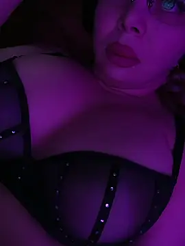 BunnyFoxy777 online show from November 6, 3:51 pm