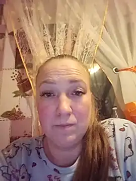 Kiss Eva online show from March 31, 6:30 pm