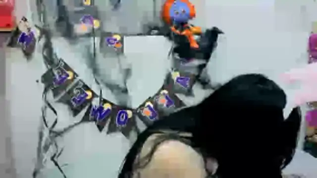 VioletxBloom online show from October 27, 9:31 pm