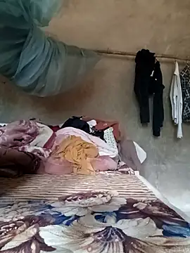 quynhkoolbae online show from April 9, 8:31 am