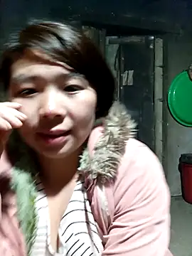 quynhkoolbae online show from December 4, 2:08 pm