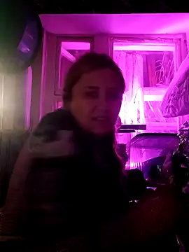 ivorywhisper online show from September 21, 5:44 pm