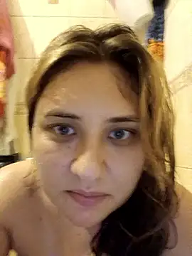 ivorywhisper online show from October 1, 3:50 pm