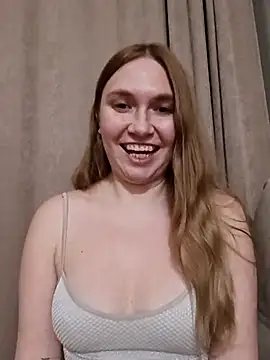 KisaVixen online show from March 23, 10:05 pm