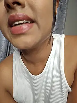 Indian GlowingMiax online show from February 20, 9:44 am