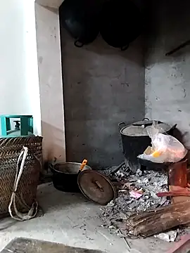 linda bae00 online show from November 1, 6:50 am