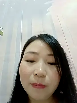 Snapshot of lingling5200 chatting on October 1, 1:10 am lingling5200 online show from October 1, 1:10 am