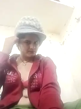 JULEE-740 online show from January 8, 11:53 pm