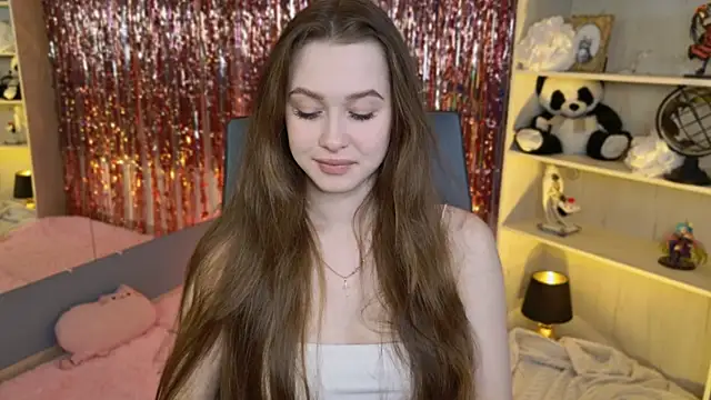 ArielSykes online show from April 5, 7:57 pm