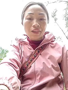 lucybaby00 online show from February 22, 6:58 am